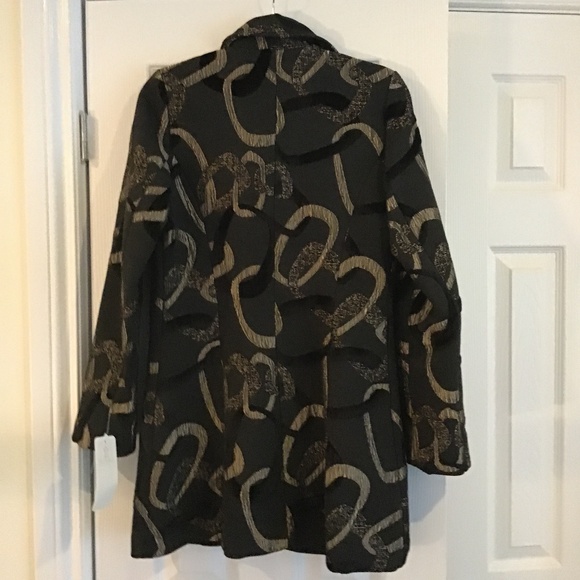 Fabulous 3/4 length black/dark gold brocade textured coat size M - Picture 5 of 9